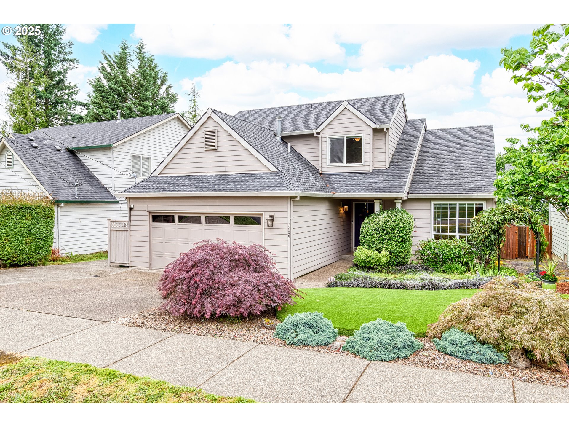 7409 Southwest Locust Street Portland, OR 97223 - Photo 1 of 24