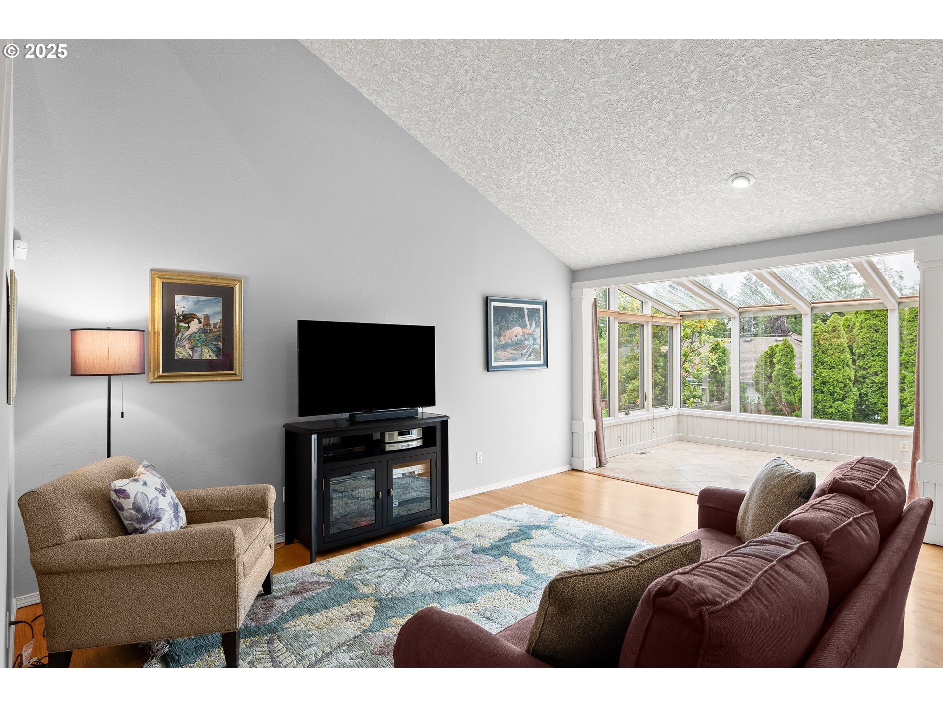 7409 Southwest Locust Street Portland, OR 97223 - Photo 6 of 24