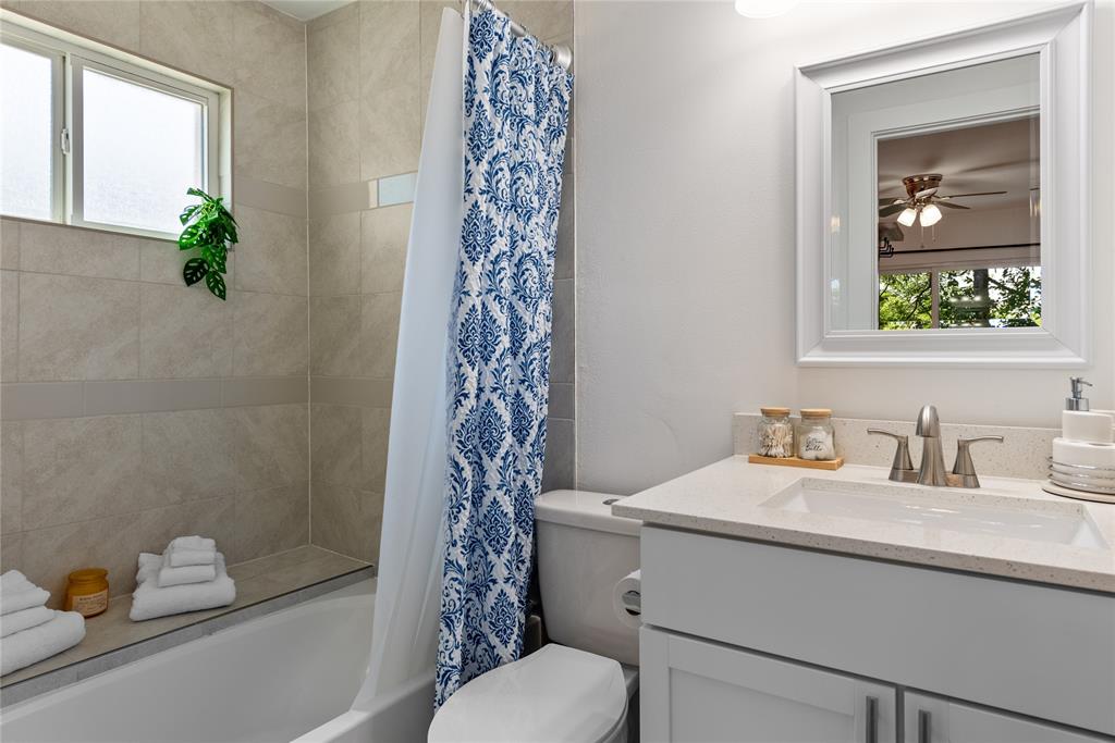 6409 Burns Street, Unit 107 Austin, TX 78752 - Photo 15 of 20