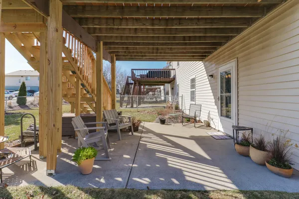 $200,000 | 2739 Arrowhead Drive, Bloomington, IL 61704