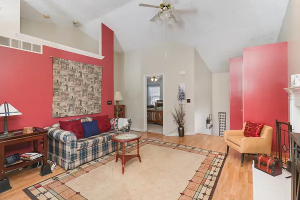 $200,000 | 2739 Arrowhead Drive, Bloomington, IL 61704