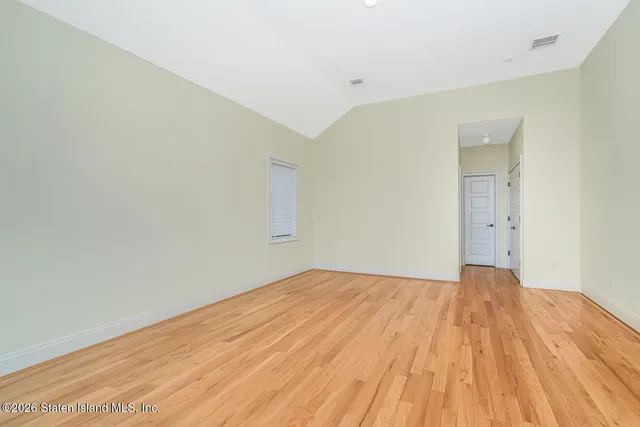 $1,799,000 | 946 Edgegrove Avenue | Woodrow