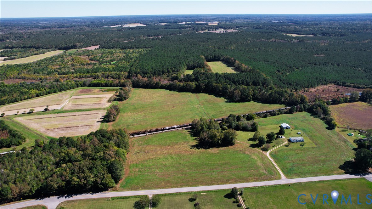 8821 Halifax Road Petersburg, VA 23805 - Photo 4 of 50