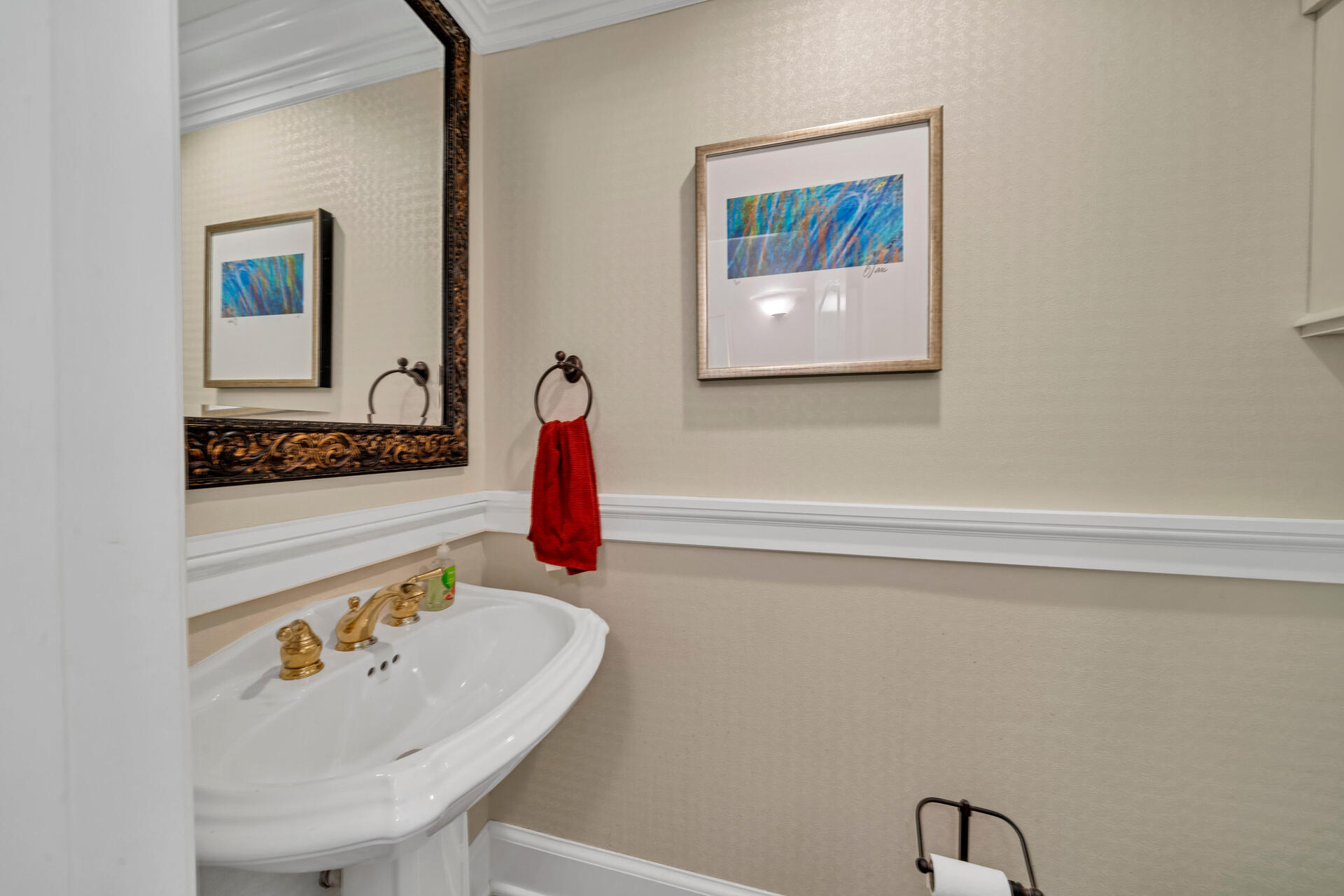 9201 Market Street Inn, Unit 162 Miramar Beach, FL 32550 - Photo 29 of 67 a bathroom with a bathtub and a sink