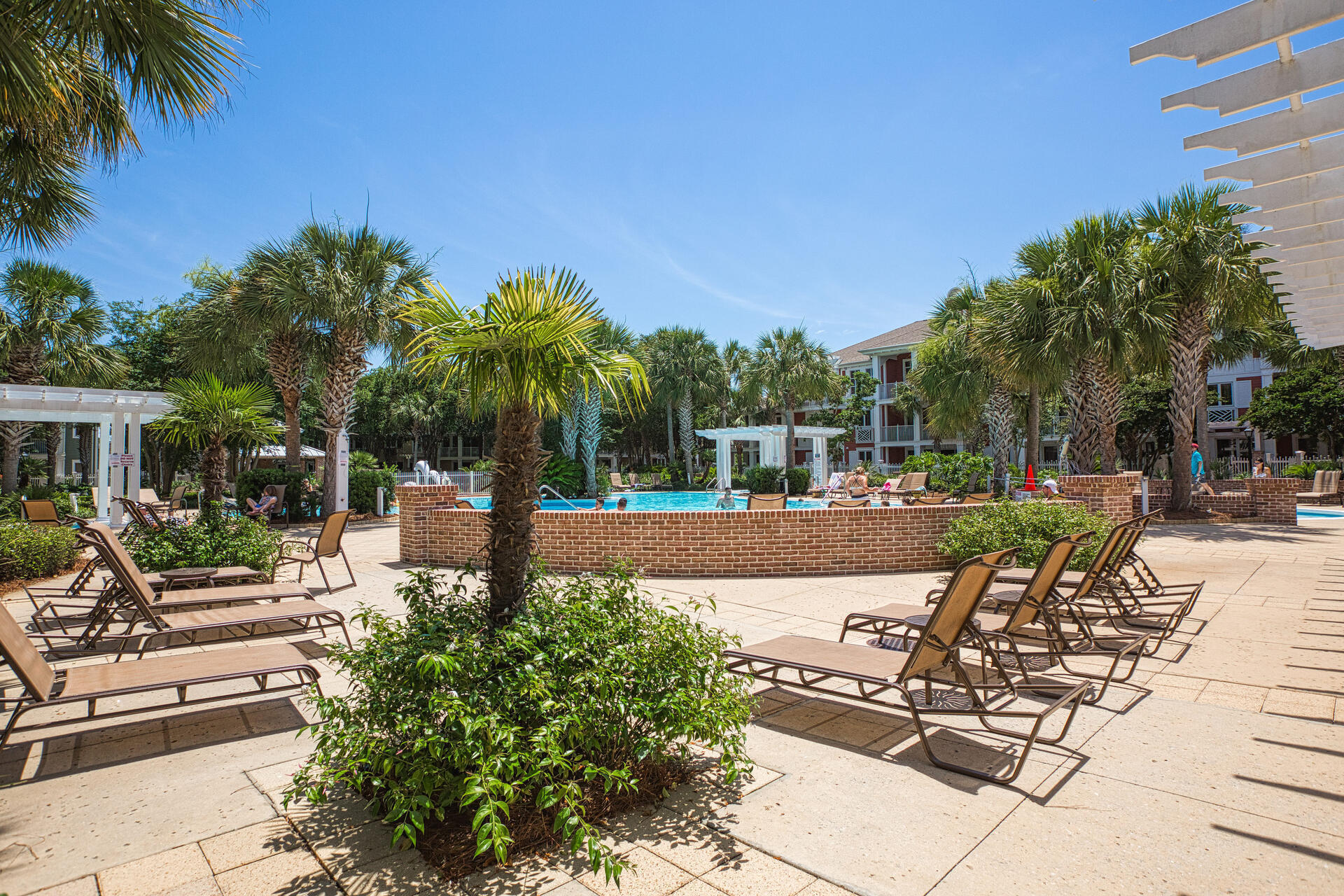 9201 Market Street Inn, Unit 162 Miramar Beach, FL 32550 - Photo 55 of 67 Pool-063-001-1920x1280