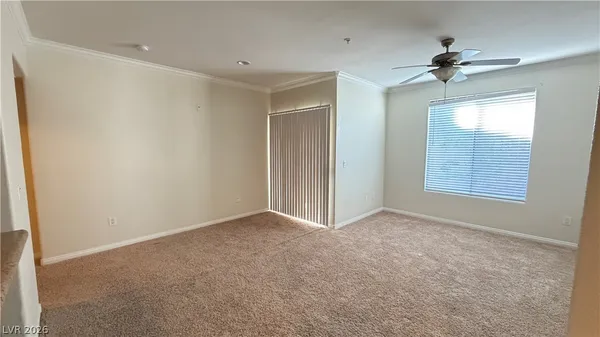 $1,410 | 4400 South Jones Boulevard, Unit 2094, Las Vegas, NV 89103
