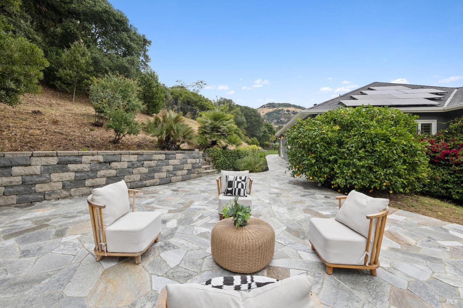 80 Montecito Road San Rafael, CA 94901 - Photo 48 of 99