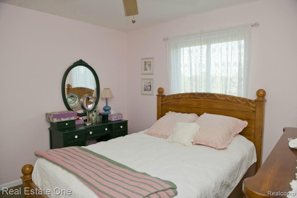 11862 Stoney Ridge Road Brighton, MI 48114 - Photo 19 of 37 LMS_0623.jpg