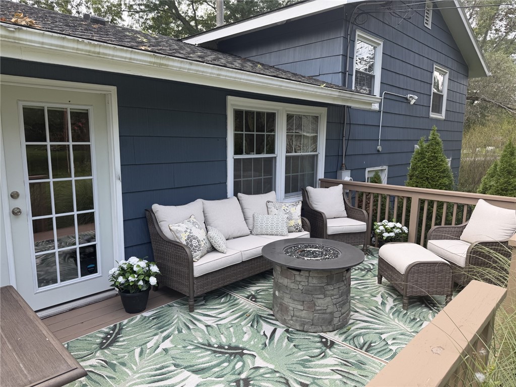 11 Stuyvesant Road Pittsford, NY 14534 - Photo 27 of 29 Gallery Image 27
