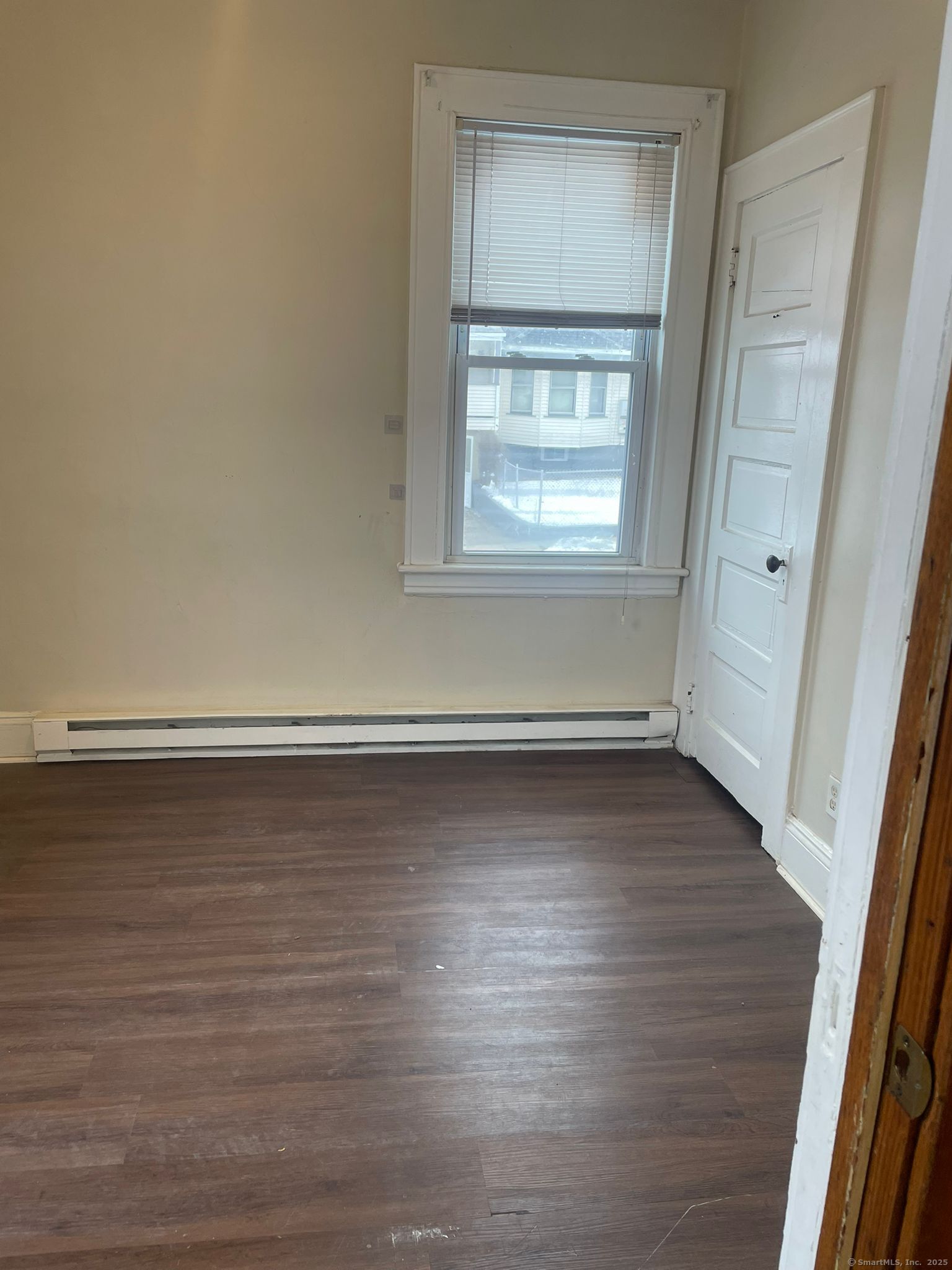 343 Wayne Street, Unit 1 Bridgeport, CT 06606 - Photo 6 of 8