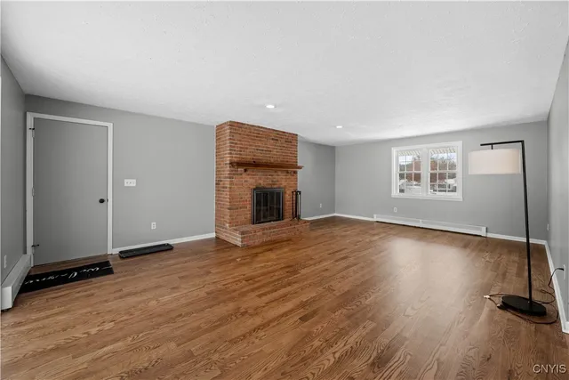 $3,800 | 7651 Redcoat Circle, Manlius, NY 13104