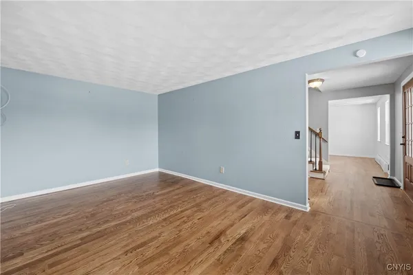 $3,800 | 7651 Redcoat Circle, Manlius, NY 13104