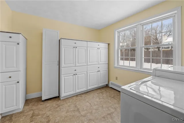 $3,800 | 7651 Redcoat Circle, Manlius, NY 13104