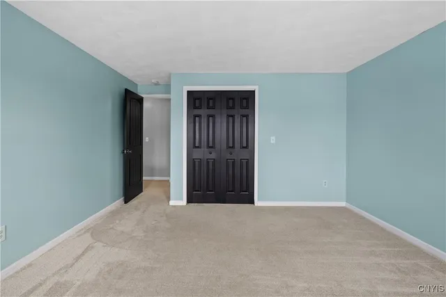 $3,800 | 7651 Redcoat Circle, Manlius, NY 13104