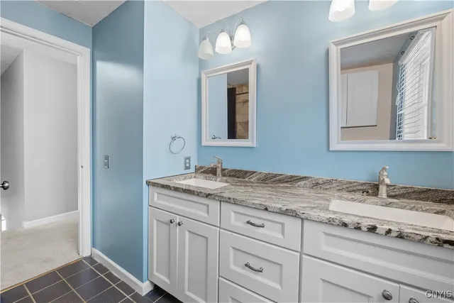 $3,800 | 7651 Redcoat Circle, Manlius, NY 13104