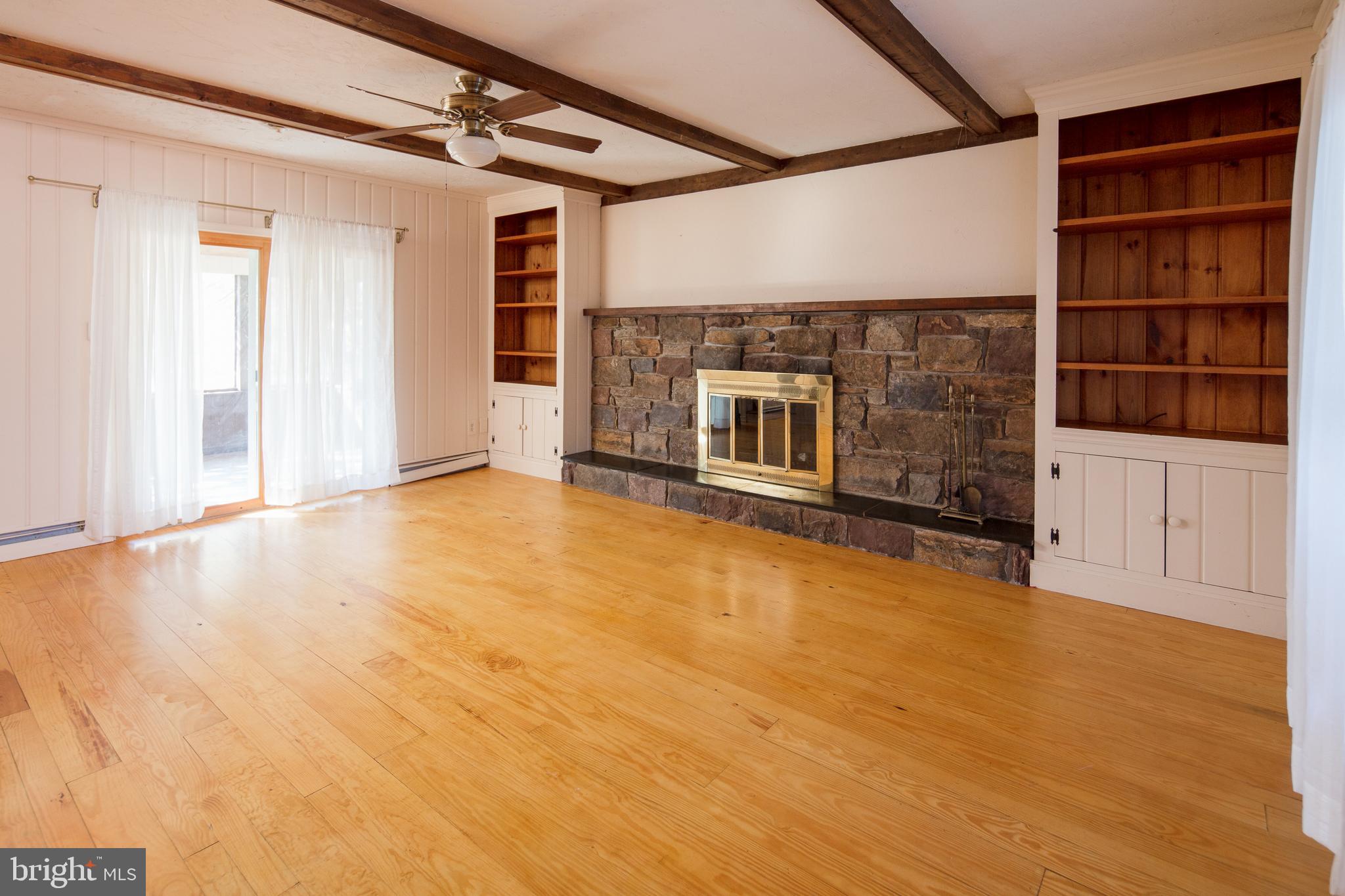 520 Summit Lane Riegelsville, PA 18077 - Photo 11 of 49