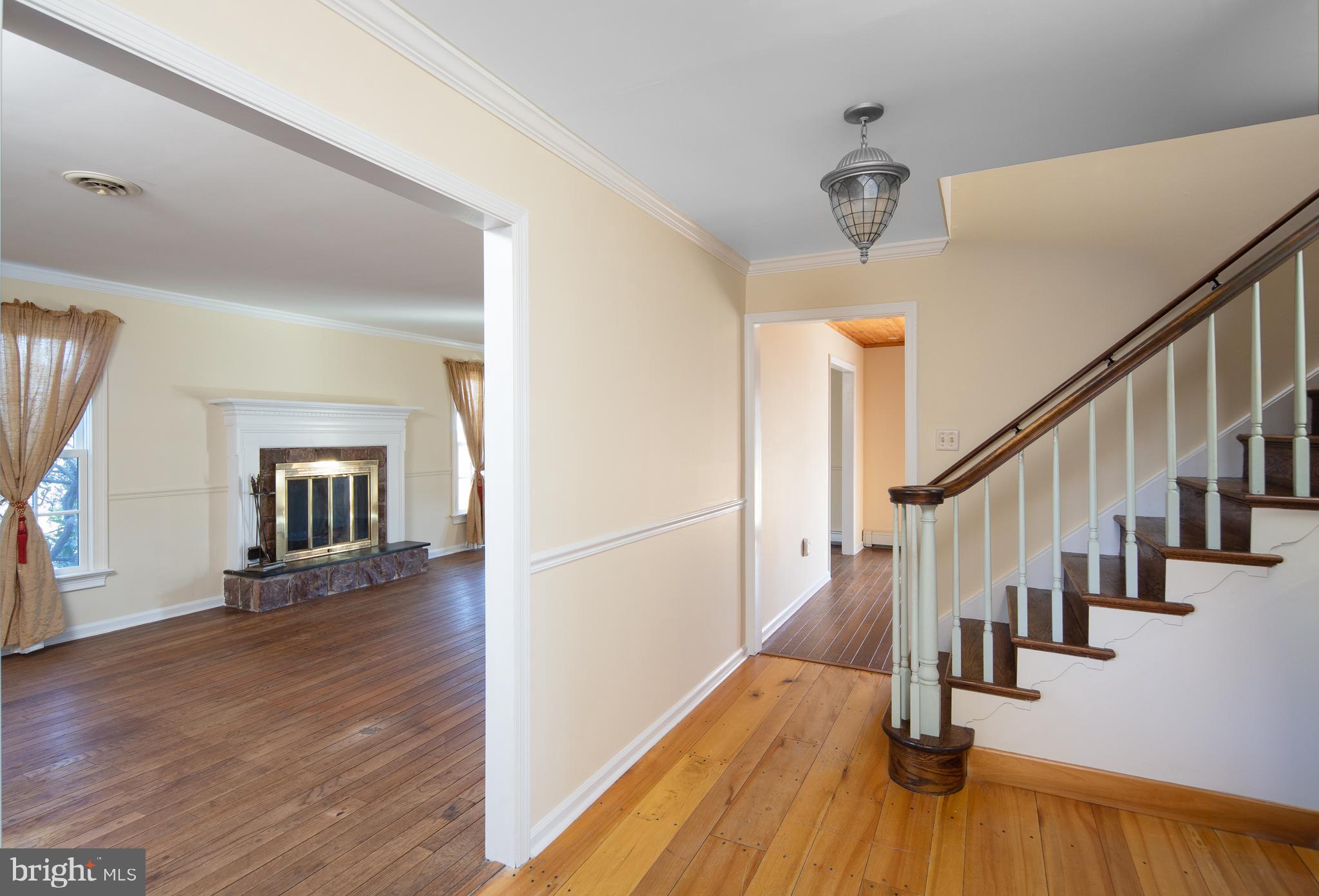 520 Summit Lane Riegelsville, PA 18077 - Photo 13 of 49