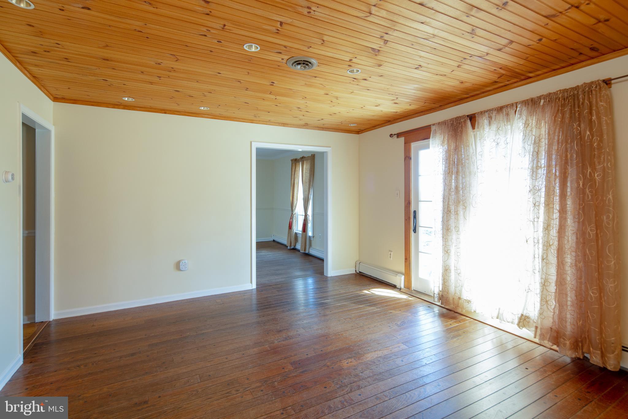 520 Summit Lane Riegelsville, PA 18077 - Photo 15 of 49