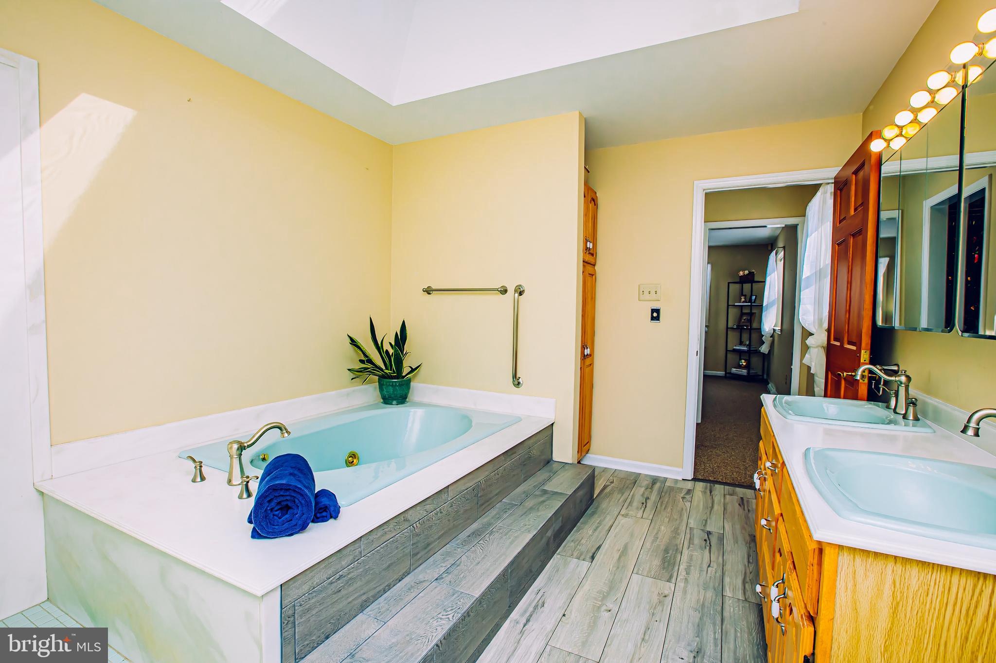 77 Pheasant Road Doylestown, PA 18901 - Photo 65 of 95 Gallery Image 65