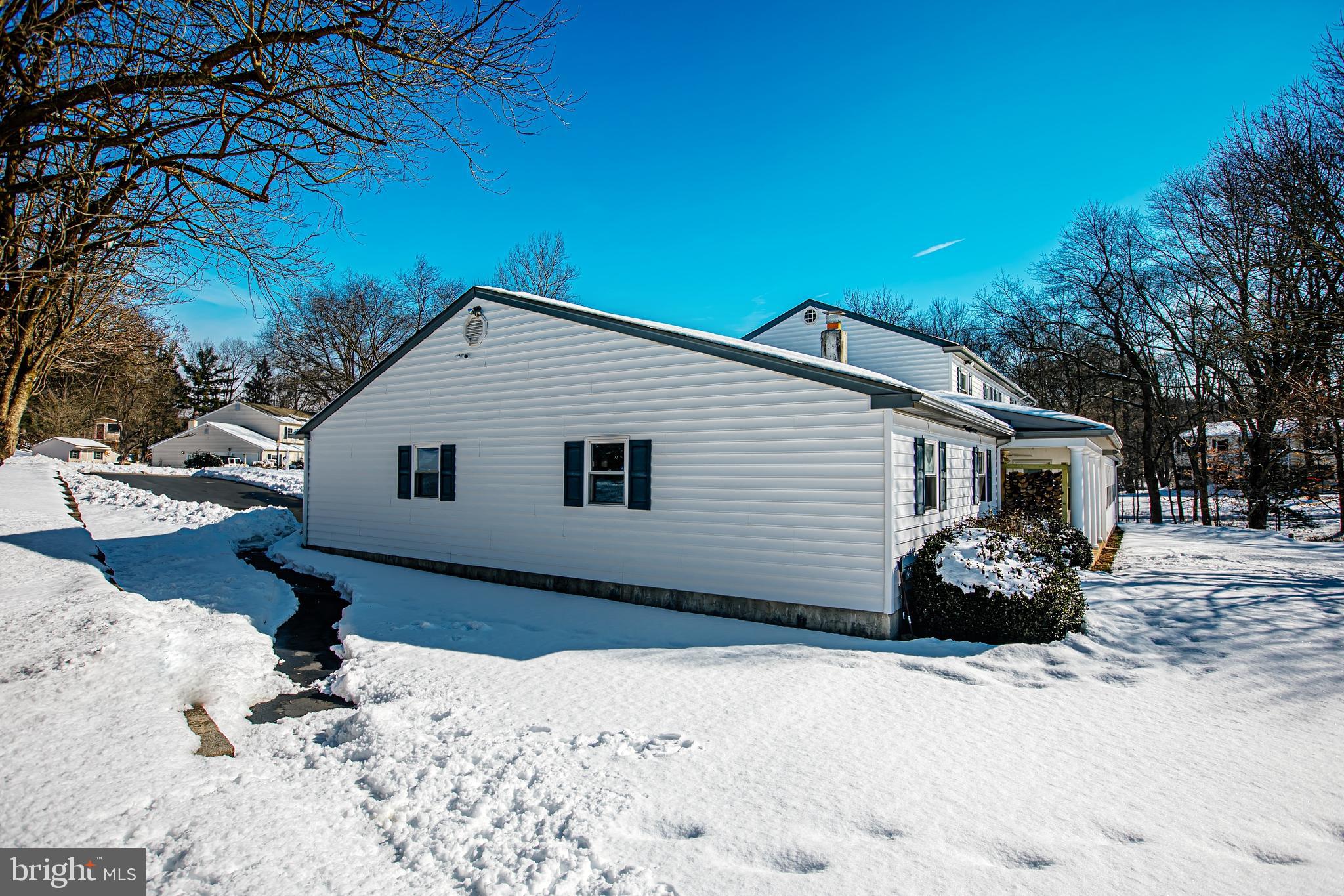 77 Pheasant Road Doylestown, PA 18901 - Photo 10 of 95 Gallery Image 10