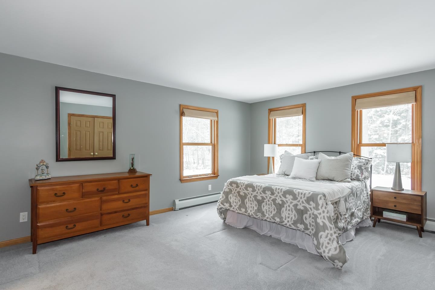 63 Robinson Road Bow, NH 03304 - Photo 19 of 54