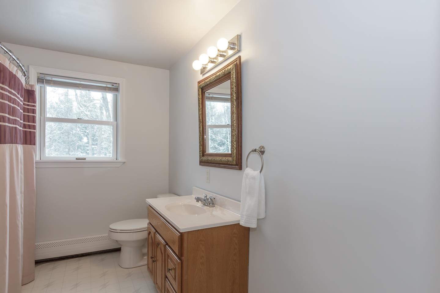 63 Robinson Road Bow, NH 03304 - Photo 31 of 54