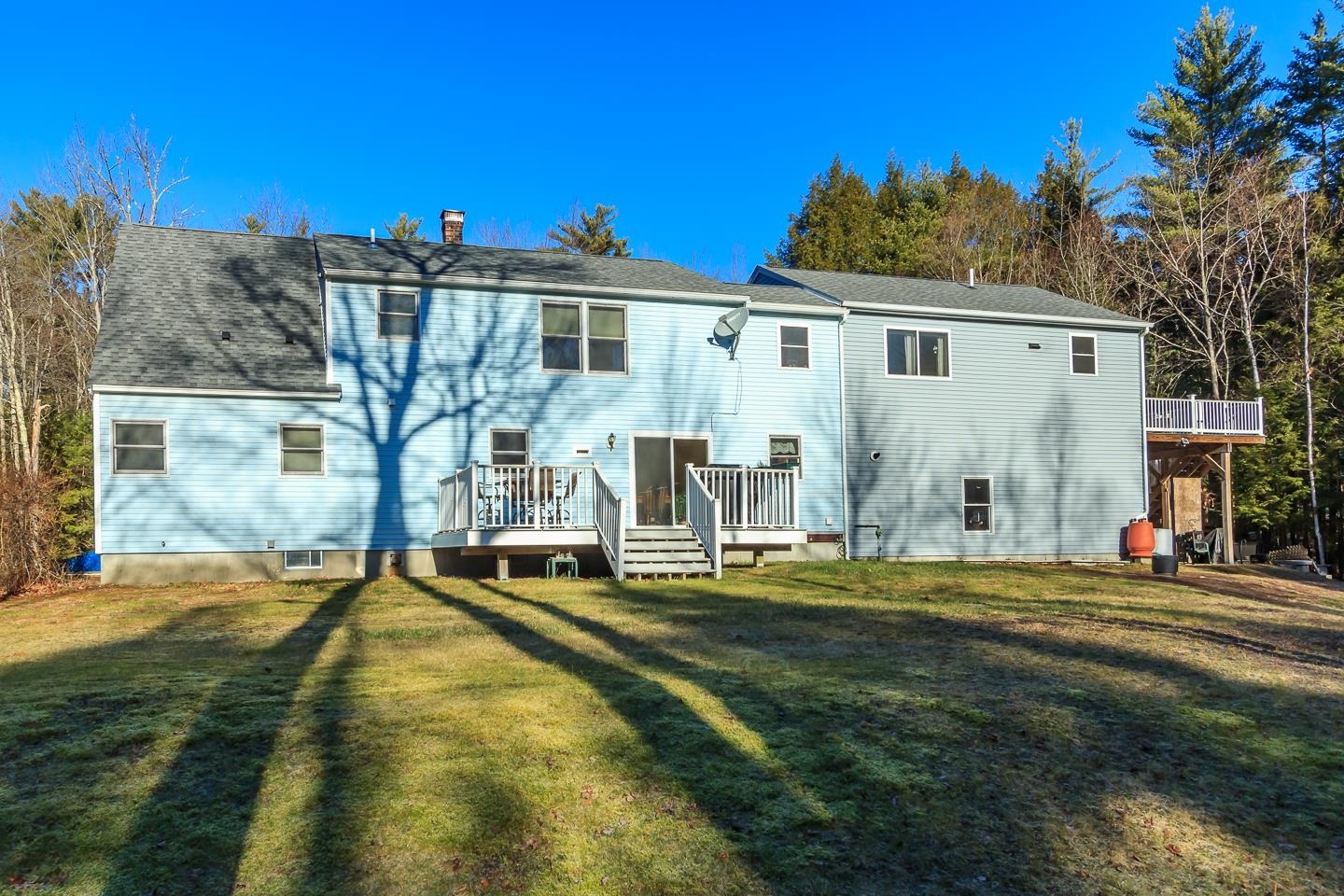 63 Robinson Road Bow, NH 03304 - Photo 5 of 54