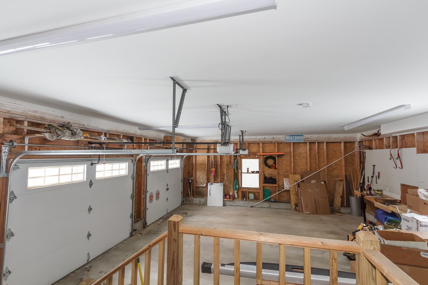 63 Robinson Road Bow, NH 03304 - Photo 8 of 54