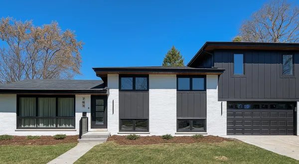 $999,700 | 703 North Gibbons Avenue, Arlington Heights, IL 60004