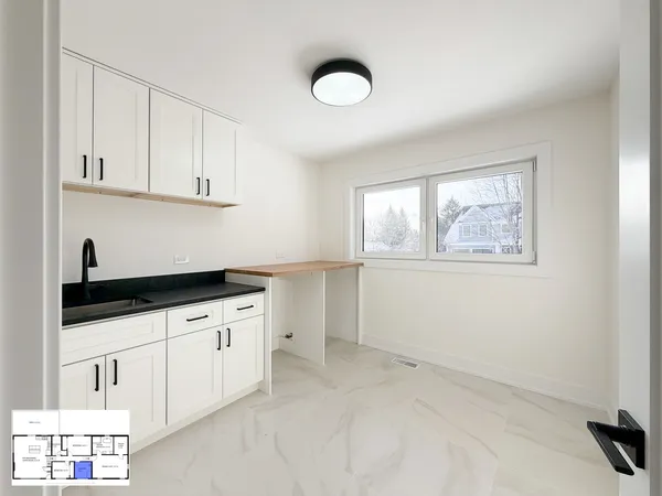 $999,700 | 703 North Gibbons Avenue, Arlington Heights, IL 60004