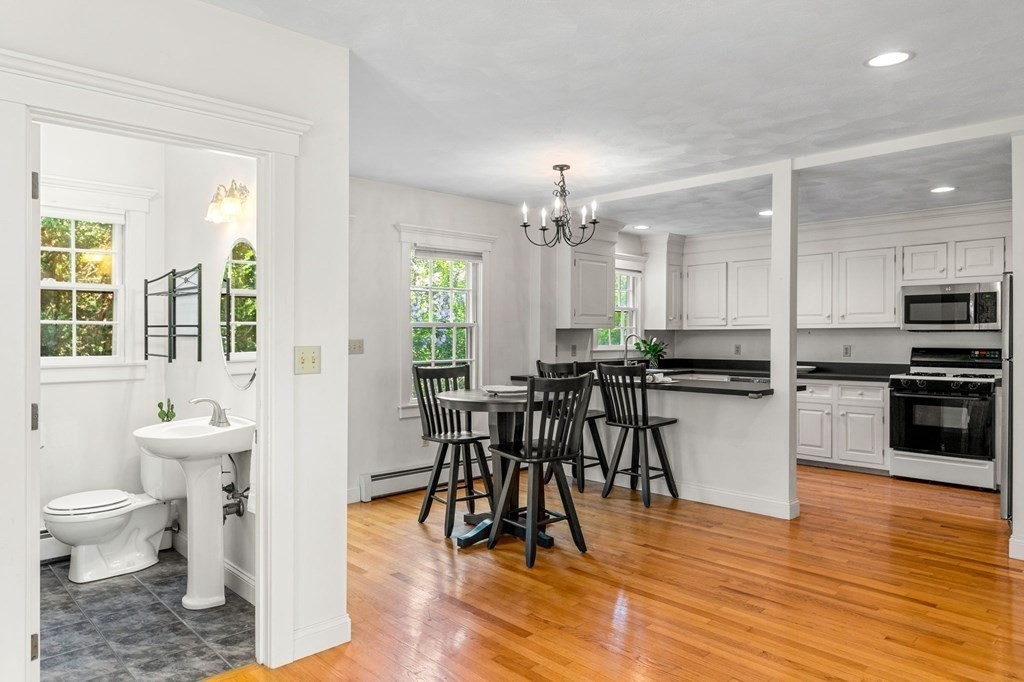 9 Boston Road, Unit 9 Westford, MA 01886 - Photo 7 of 25 Gallery Image 7