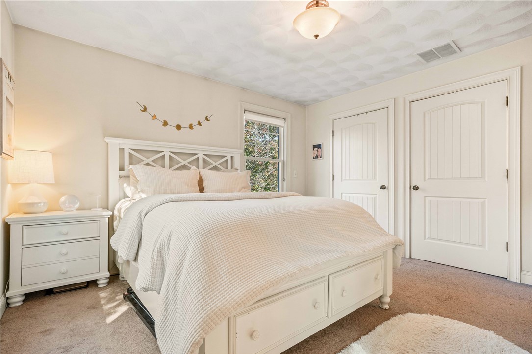 91 Waverly Street Warwick, RI 02889 - Photo 14 of 26