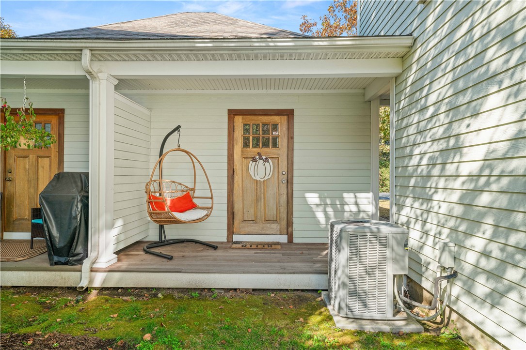 91 Waverly Street Warwick, RI 02889 - Photo 20 of 26