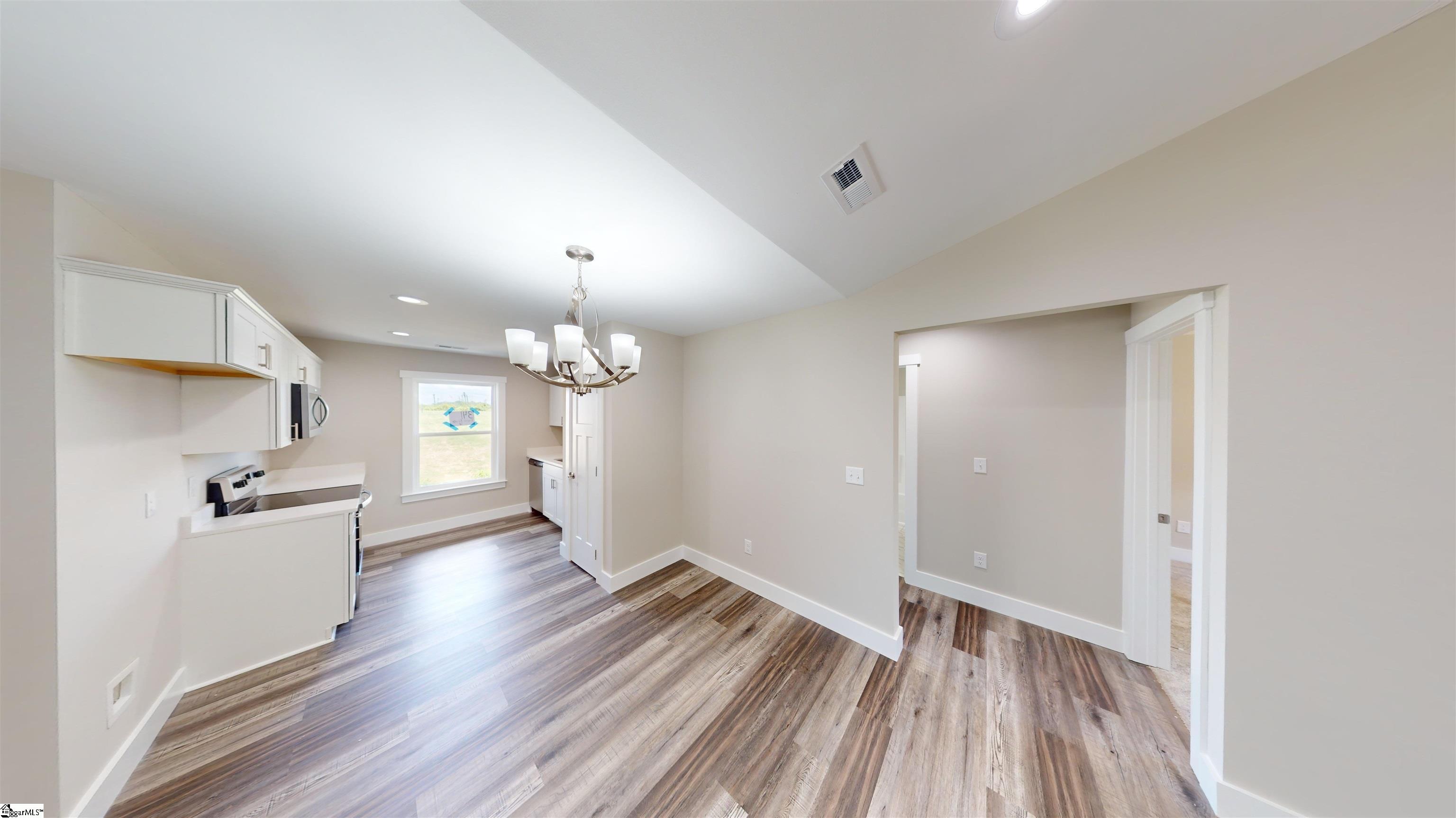 341 Twin Bridge Road Gaffney, SC 29341 - Photo 6 of 24