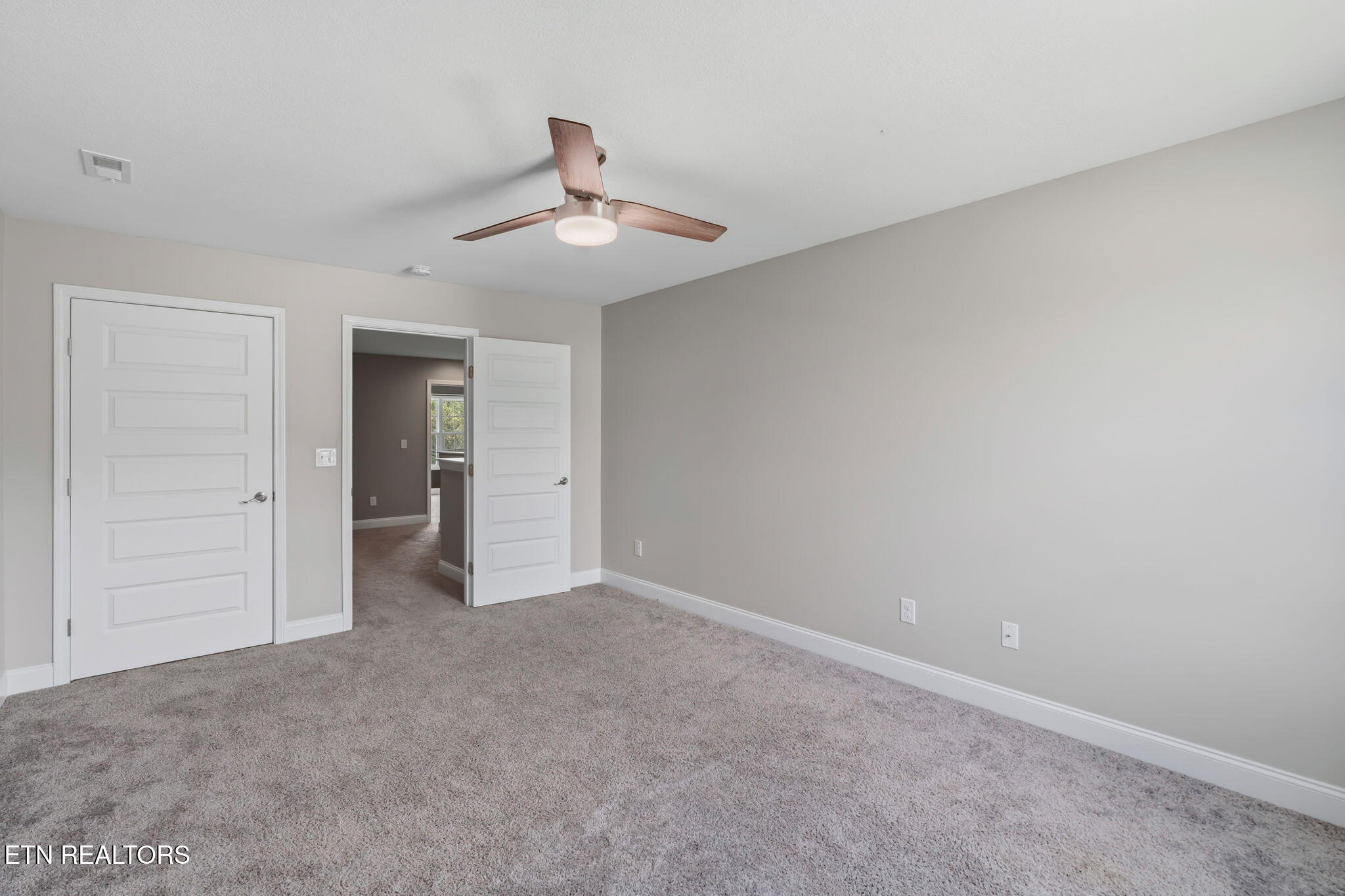 105 Fortenberry Street Oak Ridge, TN 37830 - Photo 31 of 60 Bedroom 2