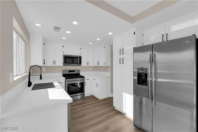 $539,900 | 340 Templeton Drive, Henderson, NV 89074