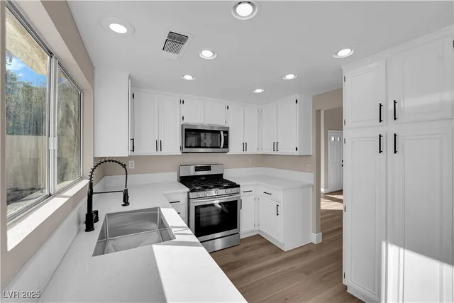 $539,900 | 340 Templeton Drive, Henderson, NV 89074