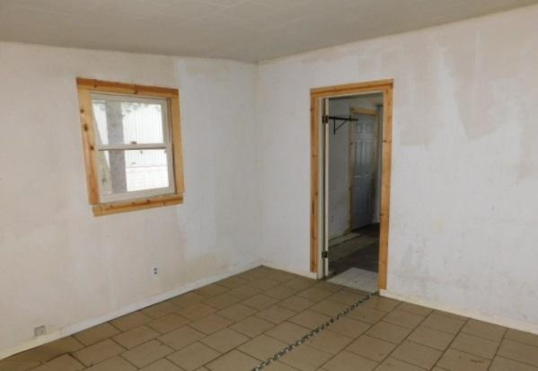 6542 East Decker Road Fountain, MI 49410 - Photo 8 of 10 dining area