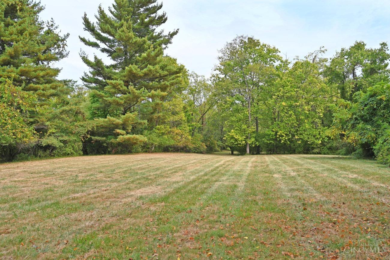 6106 Plainfield Road Silverton, OH 45213 - Photo 7 of 53