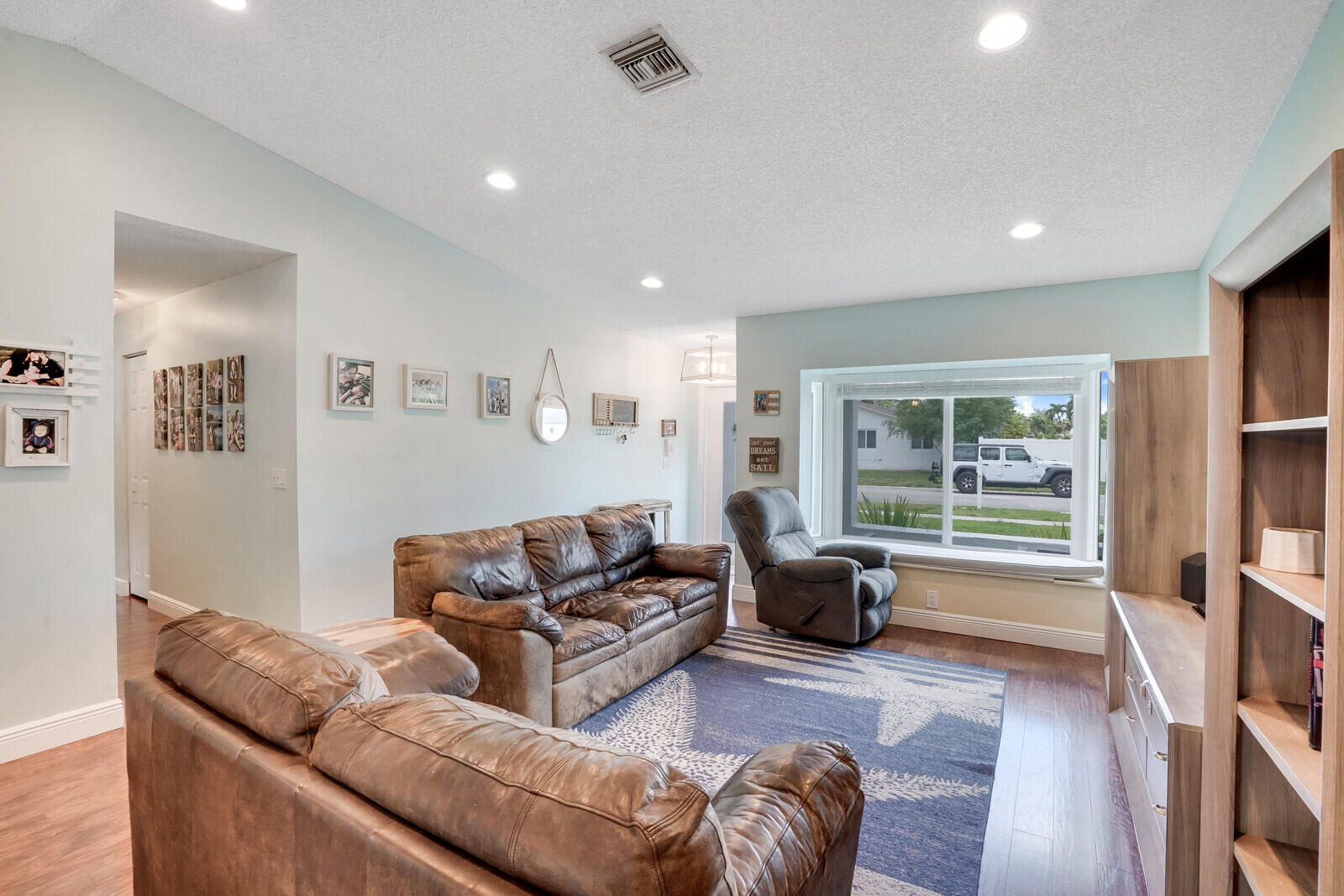 22630 Southwest 54th Avenue Boca Raton, FL 33433 - Photo 22 of 34 08_Image_8_mls