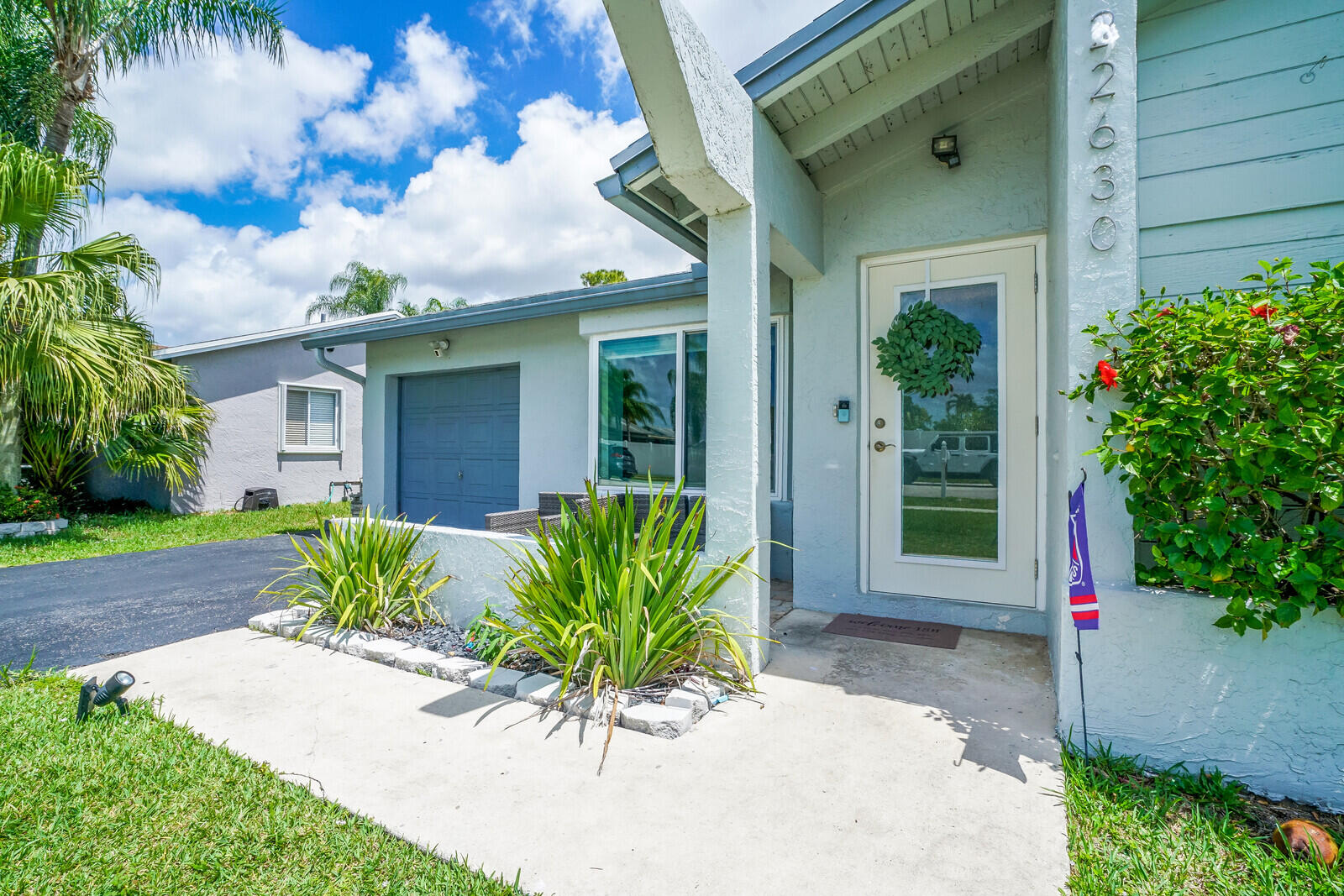 22630 Southwest 54th Avenue Boca Raton, FL 33433 - Photo 5 of 34 04_Image_4_mls