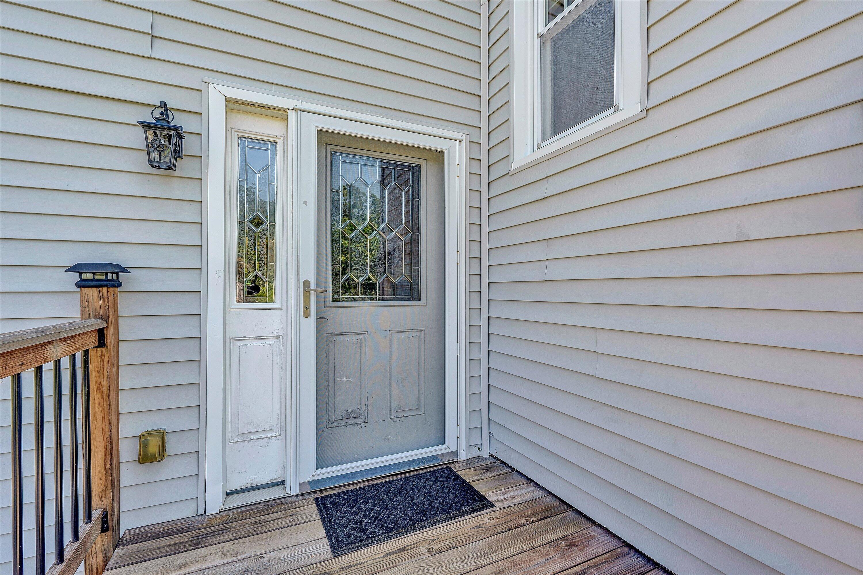 2923 Corbieshaw Road Southwest Roanoke, VA 24015 - Photo 6 of 40 06-DSC03738