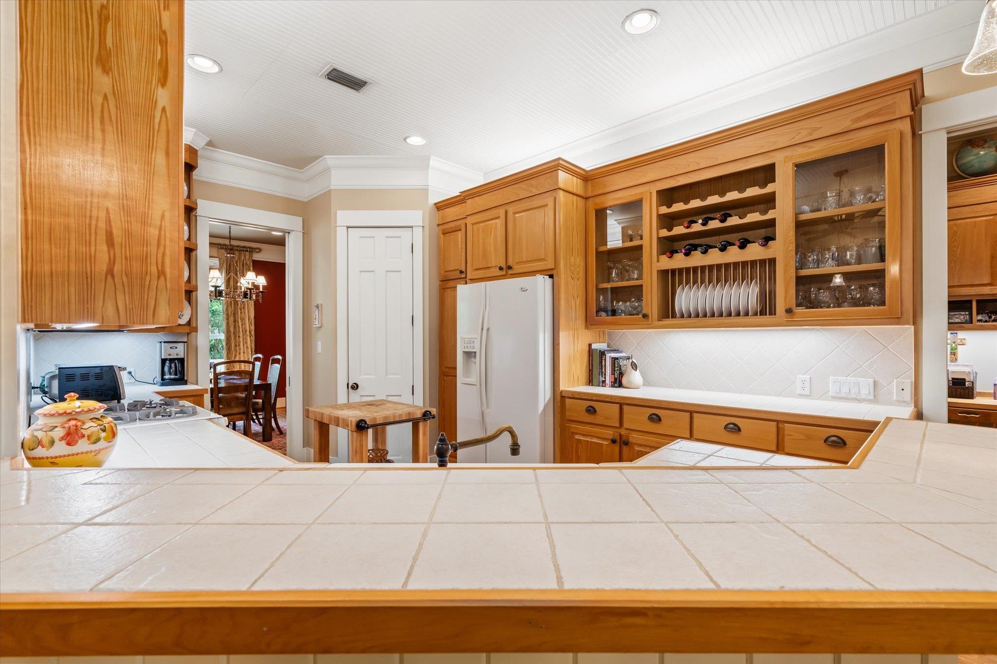 1419 6th Street Daphne, AL 36526 - Photo 9 of 30 Kitchen