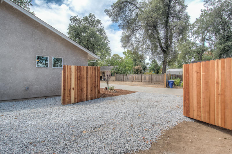 2765 Henderson Road Redding, CA 96002 - Photo 31 of 33 a view of backyard with green space