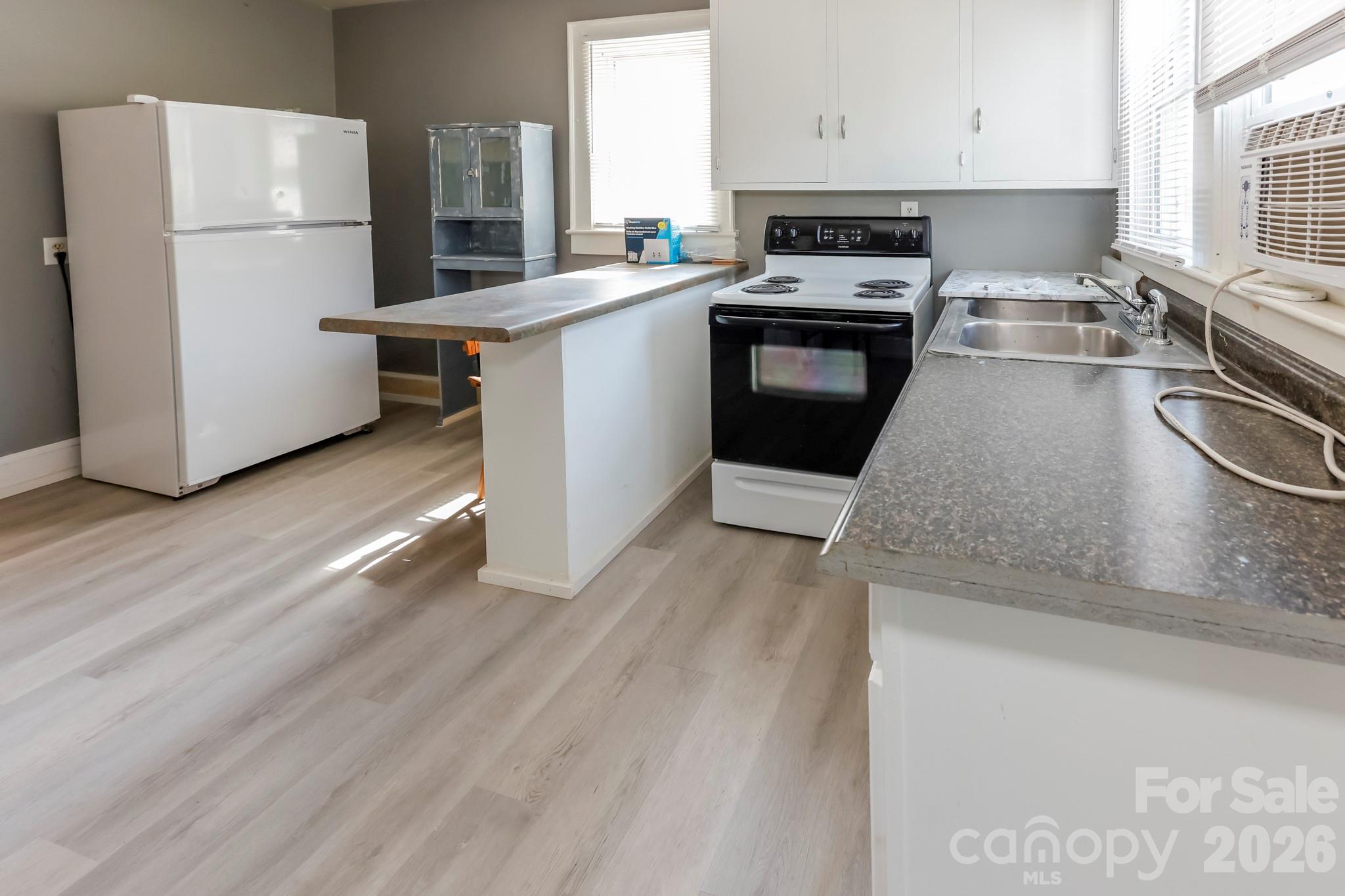 114 South Mitchell Avenue Rutherfordton, NC 28139 - Photo 14 of 30