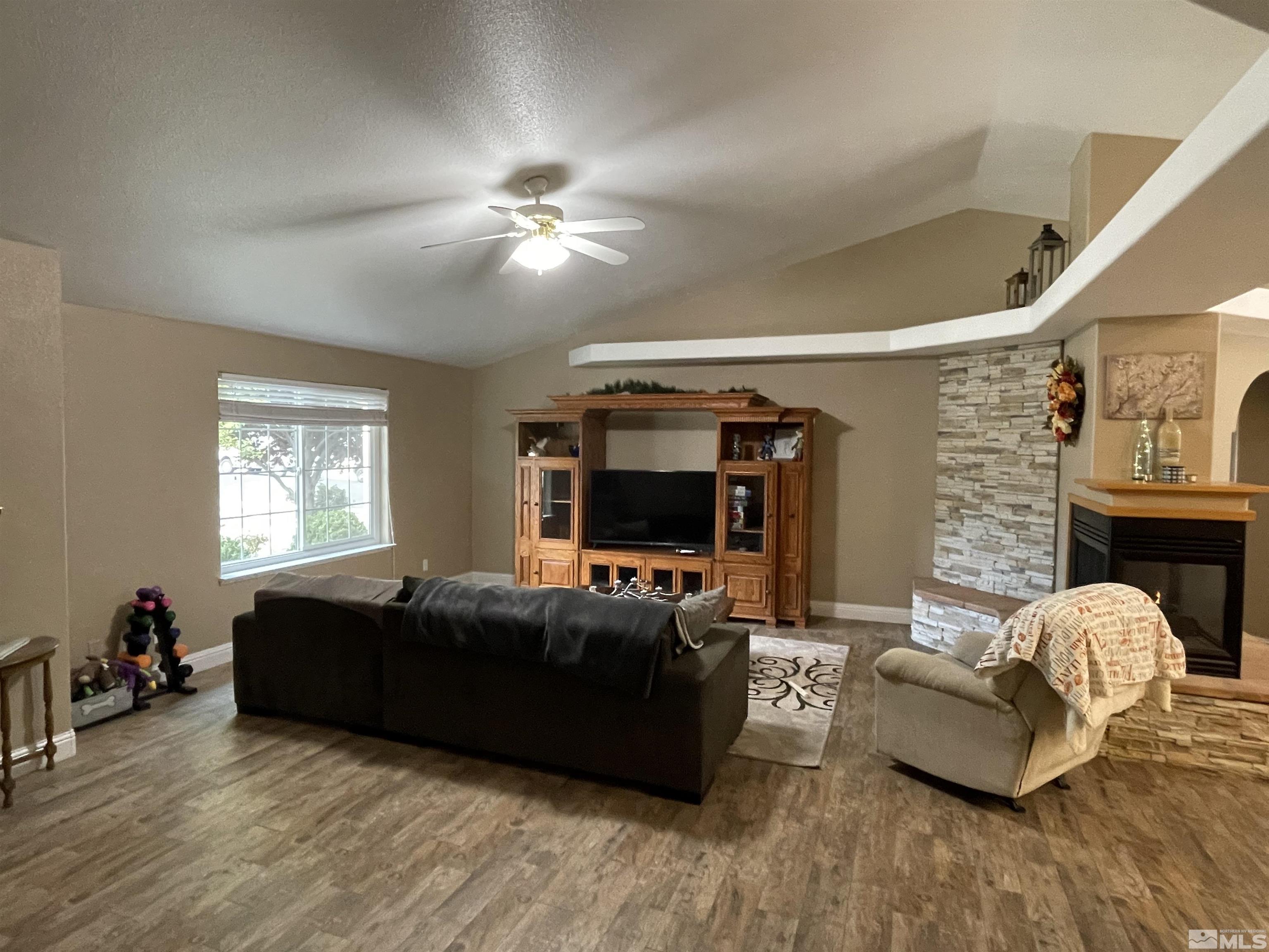 1800 Randy Court Fernley, NV 89408 - Photo 11 of 40 Photo 11