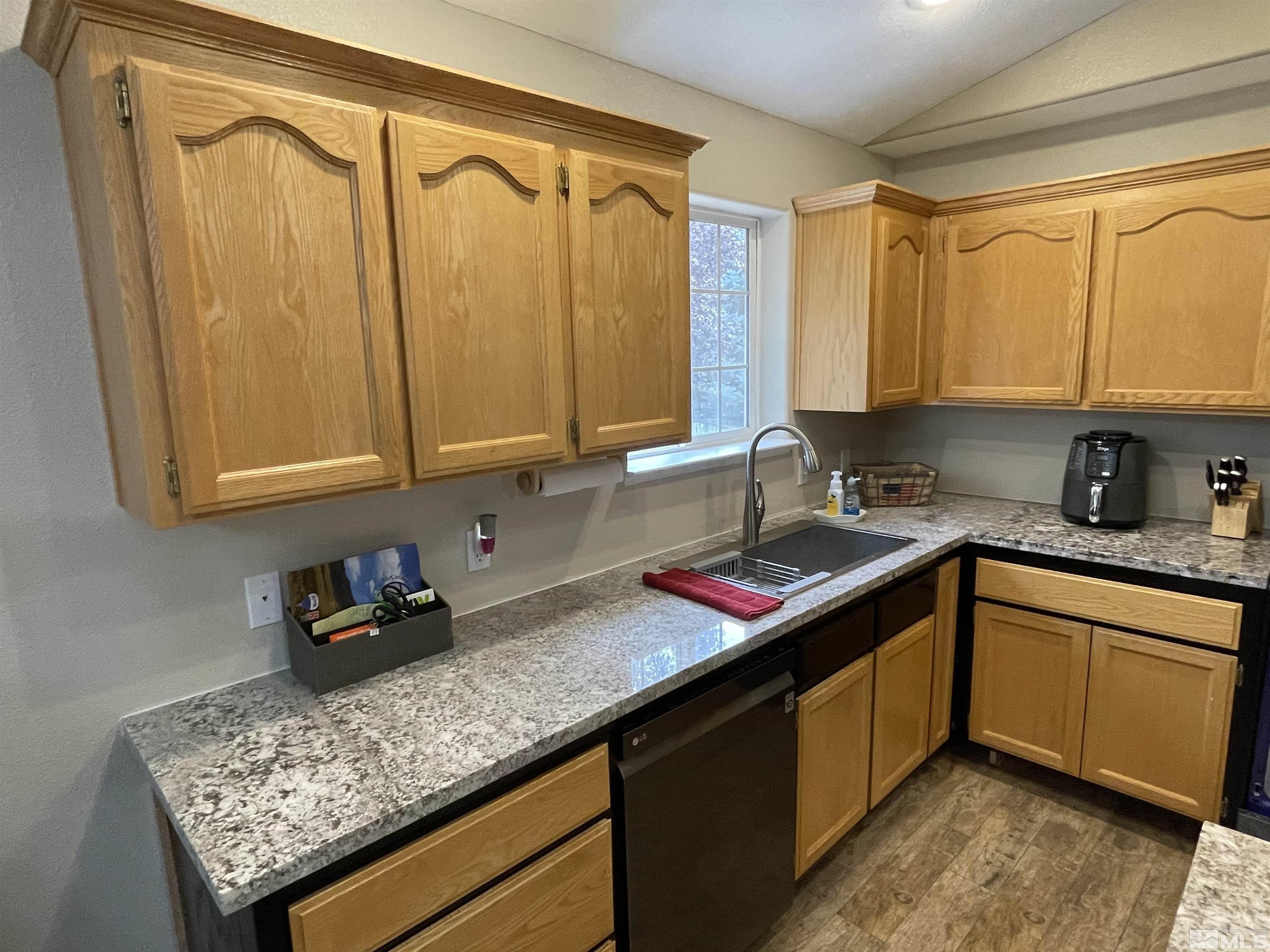 1800 Randy Court Fernley, NV 89408 - Photo 15 of 40 Photo 15