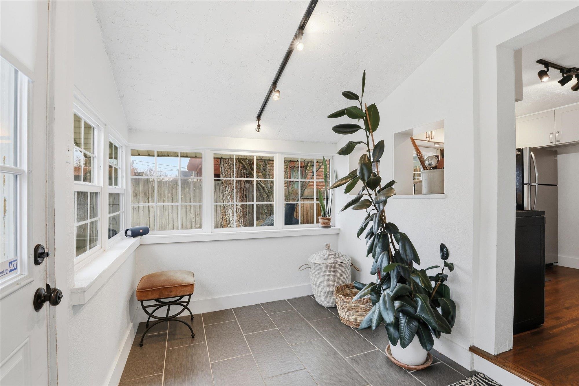 1714 East 9th Avenue Spokane, WA 99202 - Photo 20 of 33