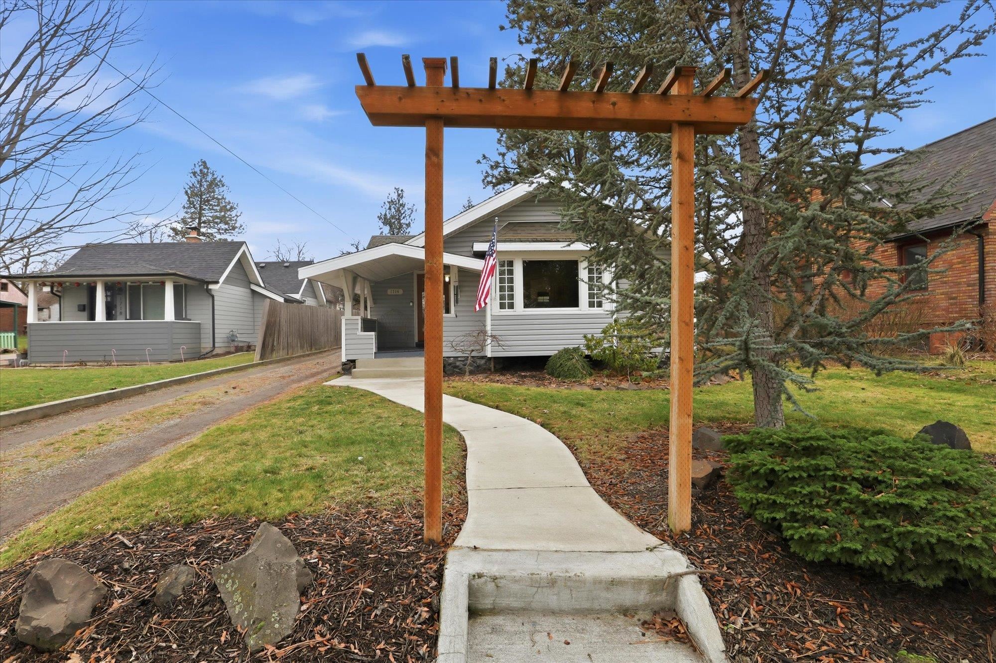 1714 East 9th Avenue Spokane, WA 99202 - Photo 4 of 33