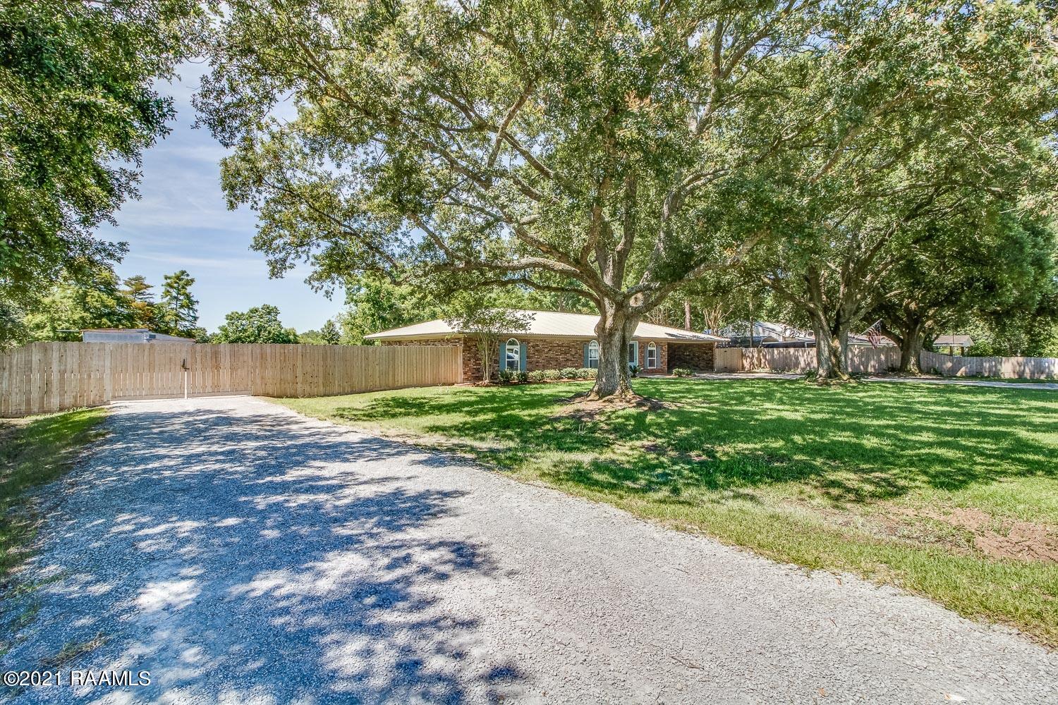 631 Leblanc Road Duson, LA 70529 - Photo 2 of 24